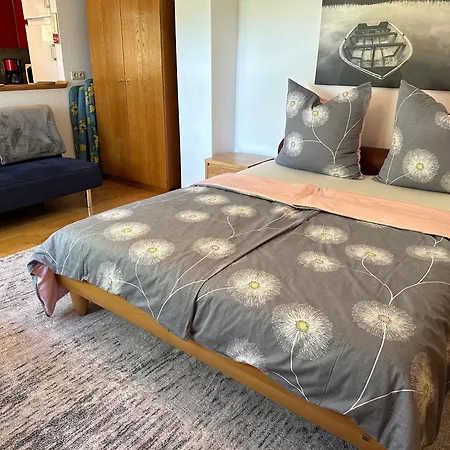 Am Wassergrundstueck * Wendisch Rietz